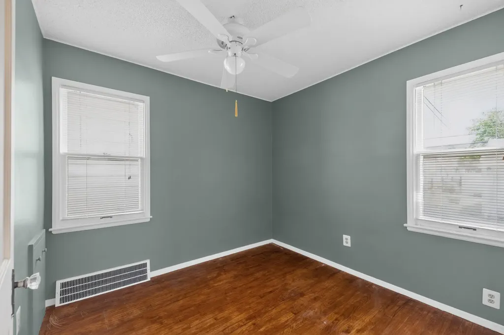 18260 Harman Street Melvindale City MI 48122