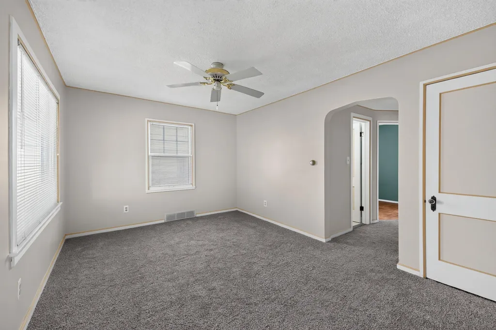 18260 Harman Street Melvindale City MI 48122