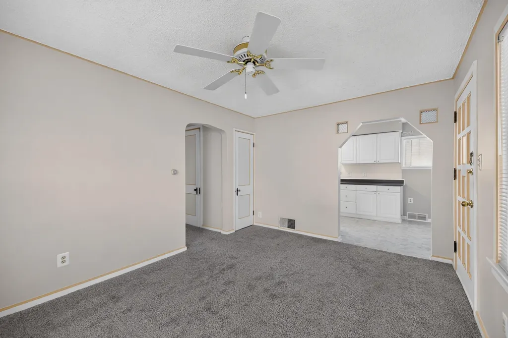 18260 Harman Street Melvindale City MI 48122