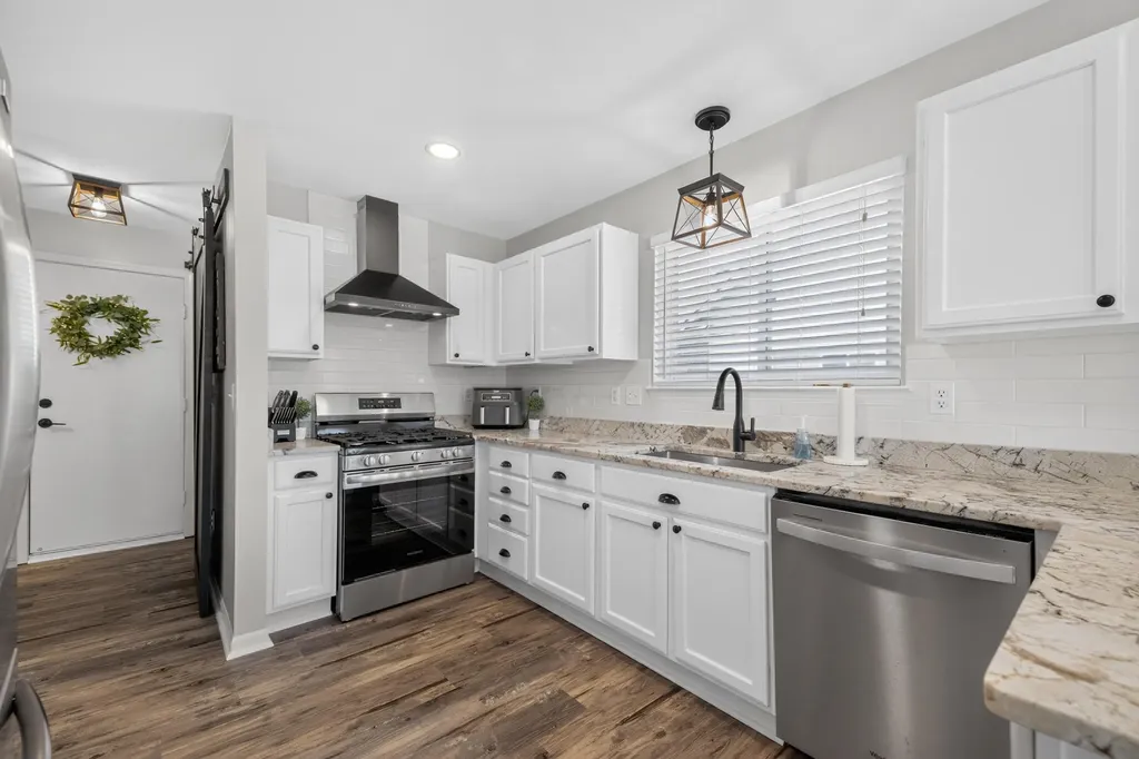23509 W Creek Drive Unknown City MI 48164