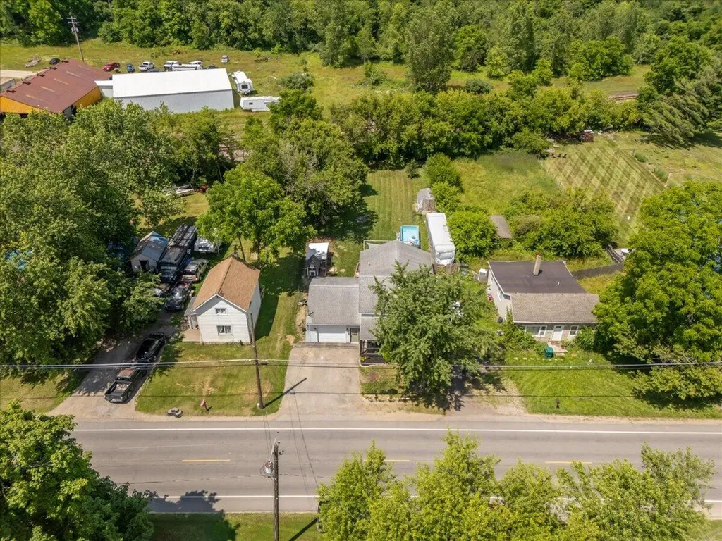 9611 E Newburg Road Vernon Township MI 48429