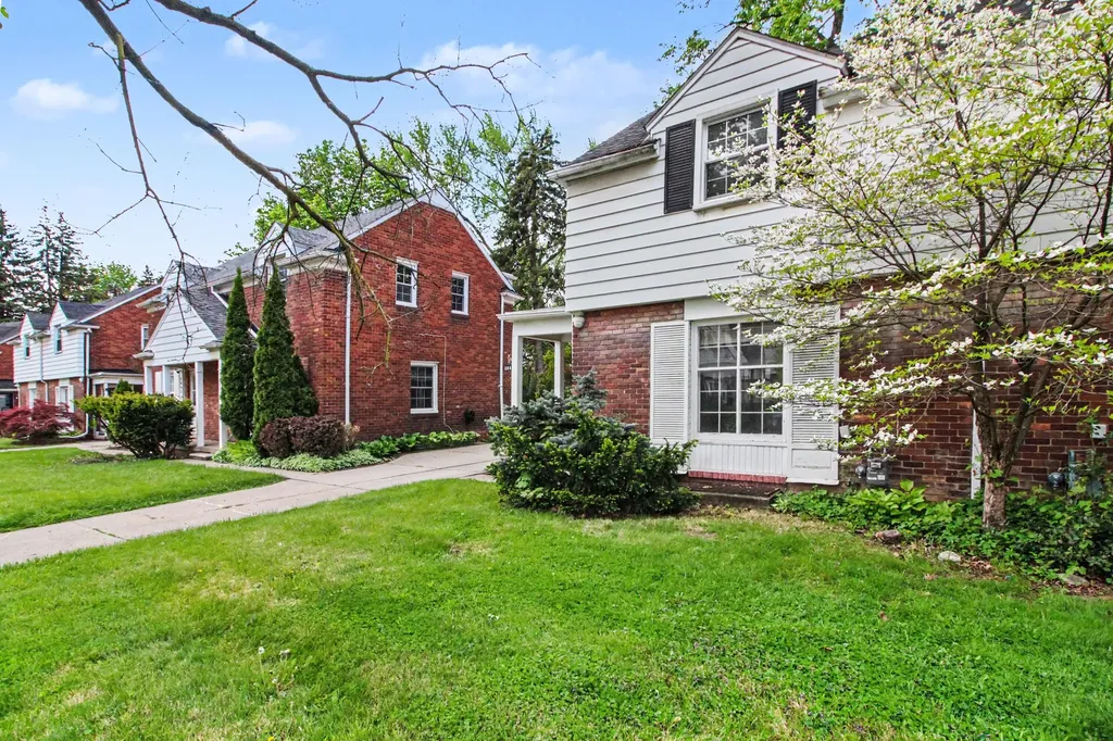 3857 Brewster Street Dearborn City MI 48120