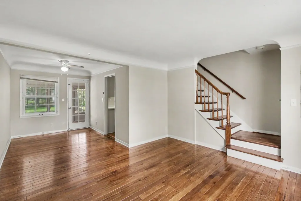 3851 Brewster Street Dearborn City MI 48120