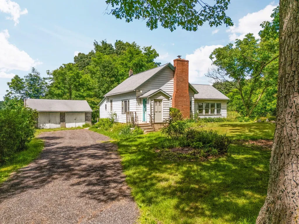 18250 Bush Road Sylvan Township MI 48118