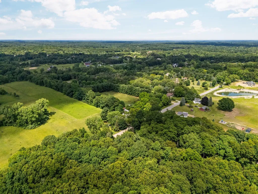 18250 Bush Road Sylvan Township MI 48118