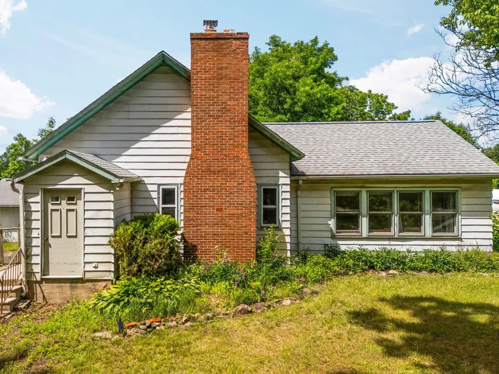 18250 Bush Road Sylvan Township MI 48118