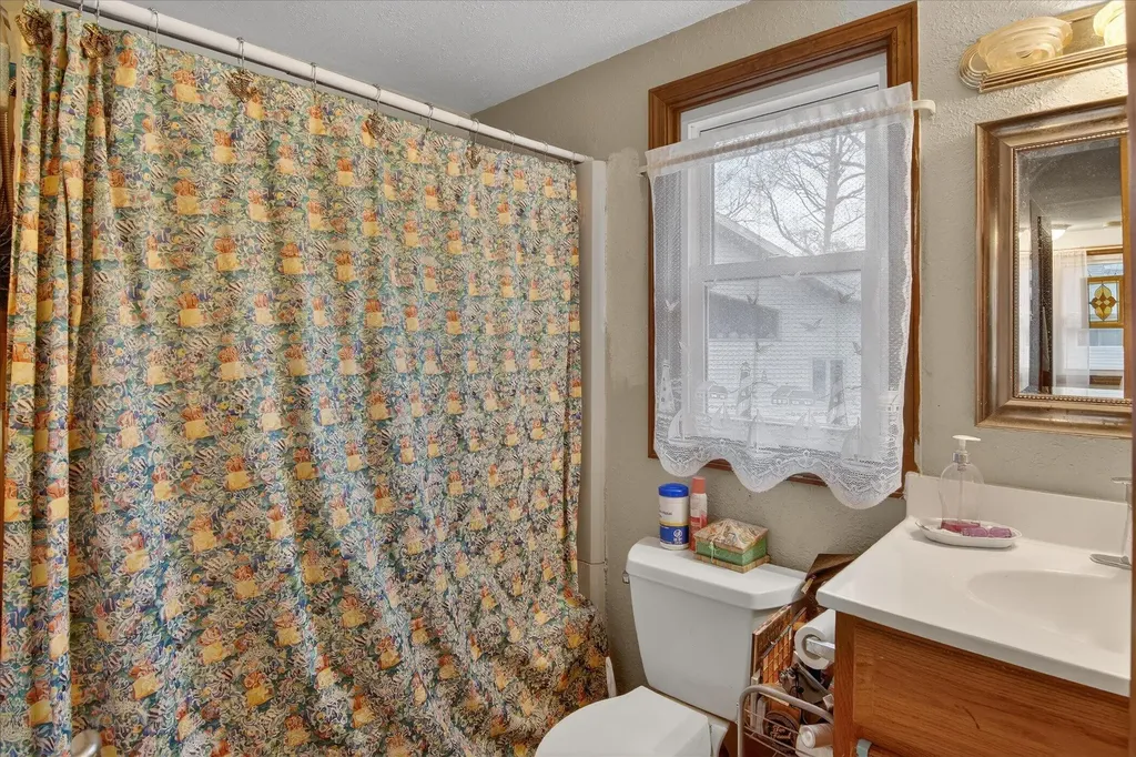 9621 Lakeview Drive Somerset Township MI 49249