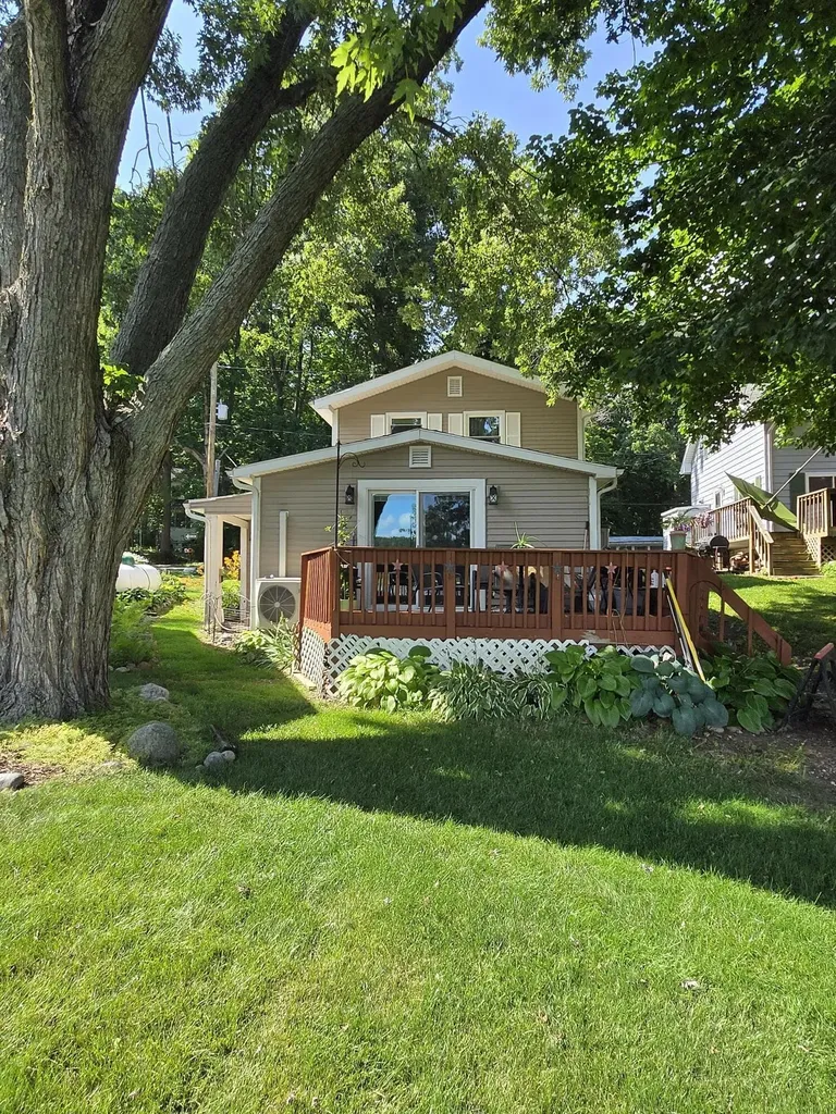 9621 Lakeview Drive Somerset Township MI 49249