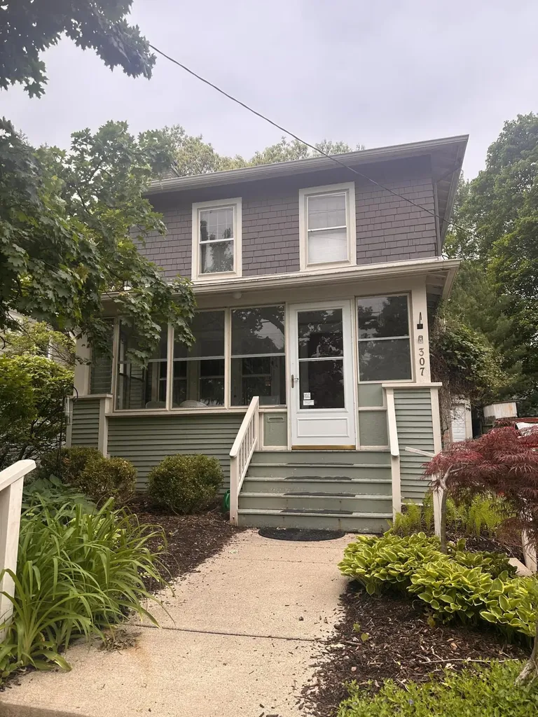 307 Maple Ridge Ann Arbor City MI 48103