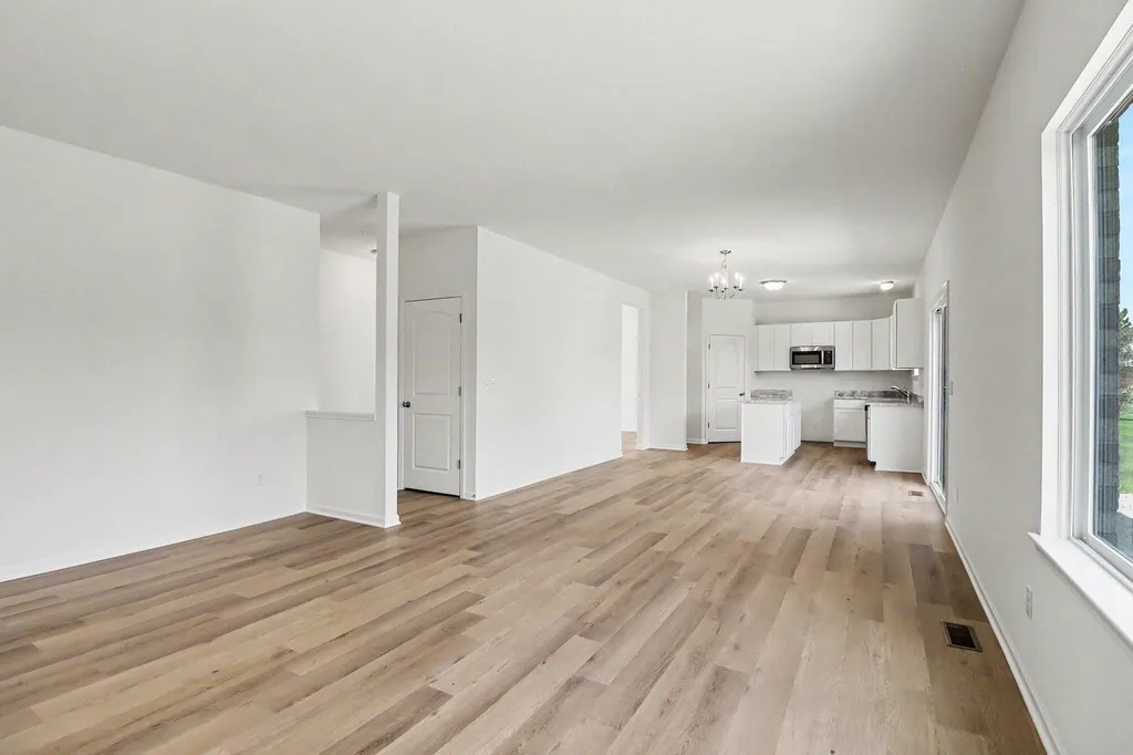 44046 Timberview Court Van Buren Charter Township MI 48111
