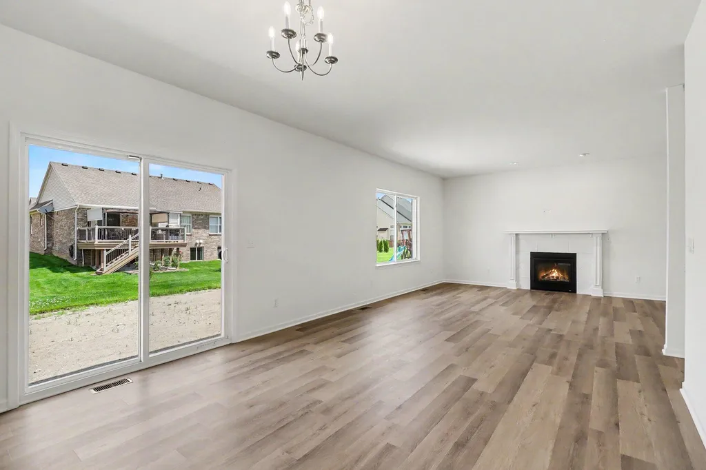 43640 S Timberview Drive Van Buren Charter Township MI 48111