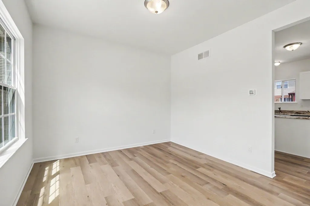 43640 S Timberview Drive Van Buren Charter Township MI 48111