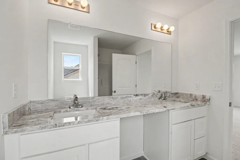 43640 S Timberview Drive Van Buren Charter Township MI 48111