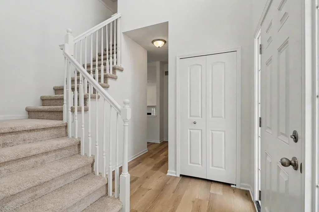 43640 S Timberview Drive Van Buren Charter Township MI 48111