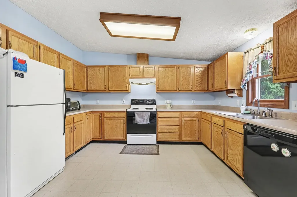 8202 Kennedy Road Henrietta Township MI 49259