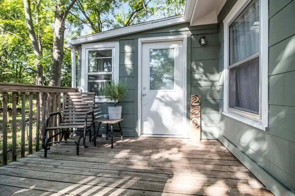 220 S 7th Street Ann Arbor City MI 48103