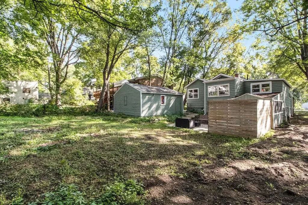 220 S 7th Street Ann Arbor City MI 48103