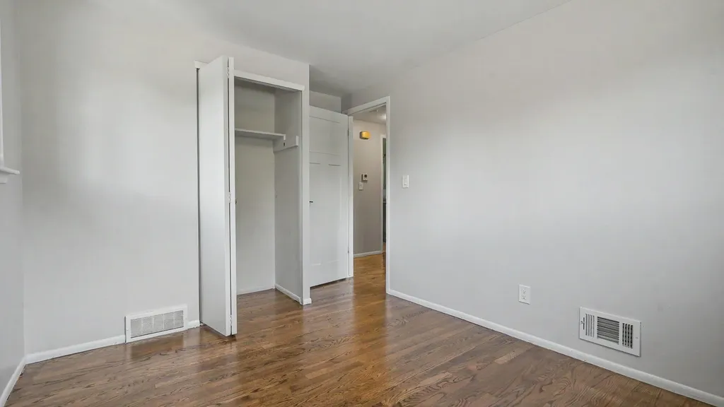 713 Leona Drive Ann Arbor City MI 48103