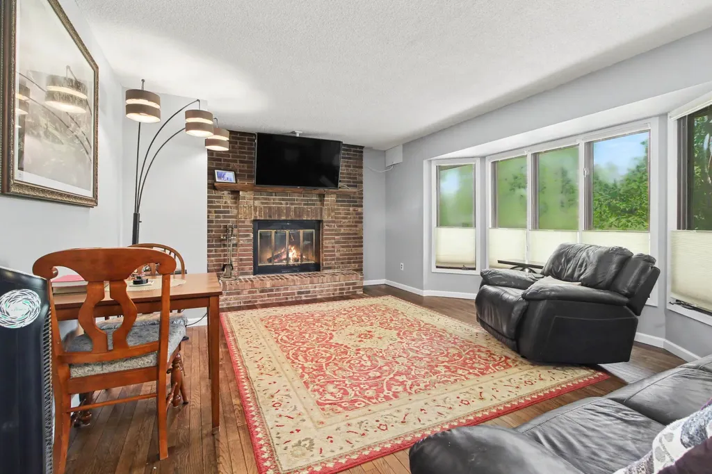 41141 Savage Road Van Buren Charter Township MI 48111