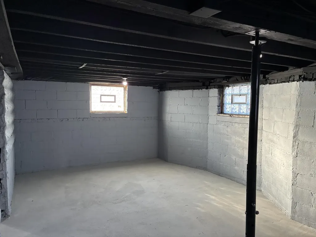 6142 Commonwealth Street Detroit City MI 48208