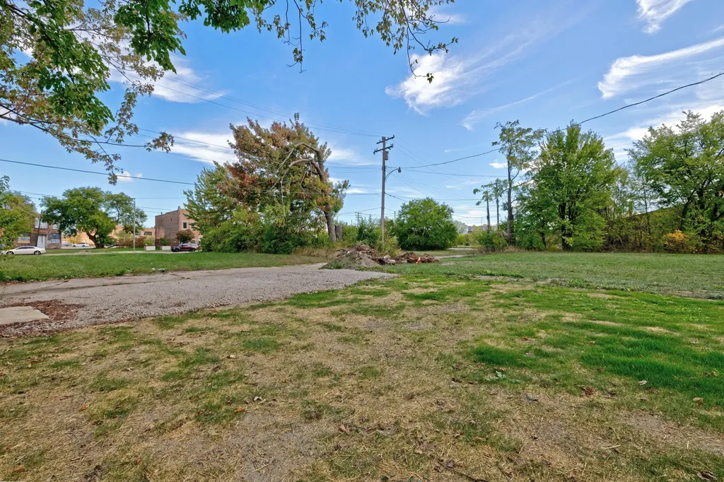6142 Commonwealth Street Detroit City MI 48208