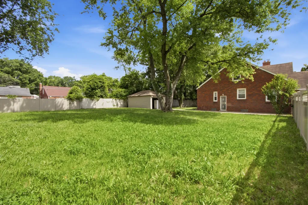9194 Prest Street Detroit City MI 48228