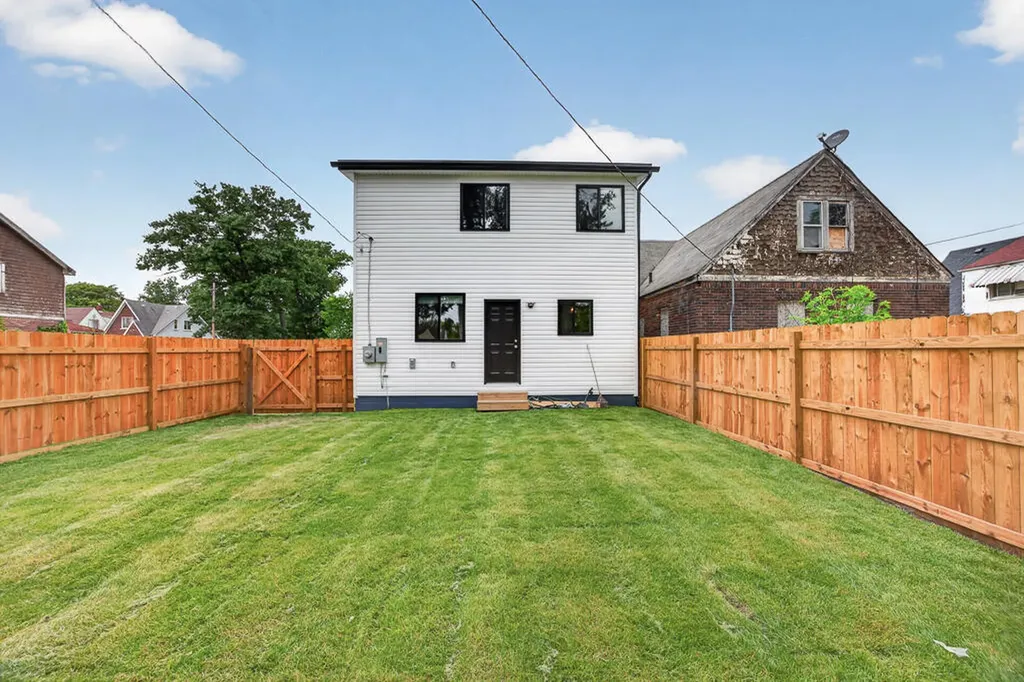 16684 Woodingham Drive Detroit City MI 48221