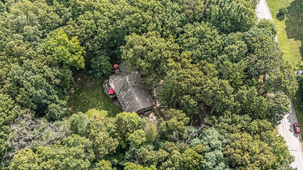 5595 Mountain Road Genoa Township MI 48116