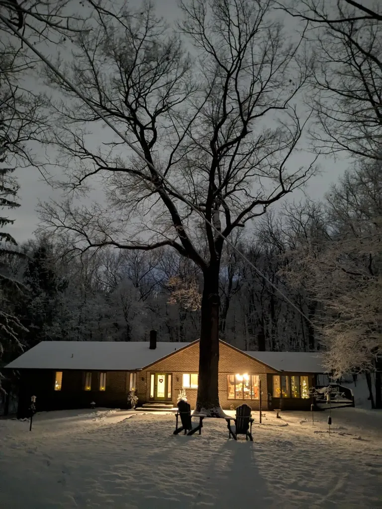 5595 Mountain Road Genoa Township MI 48116