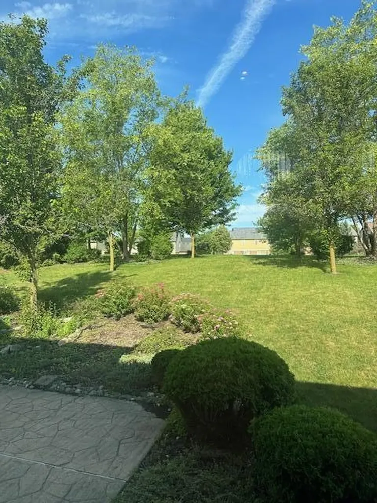 13283 Karl Drive Plymouth City MI 48170
