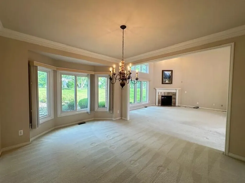 13283 Karl Drive Plymouth City MI 48170