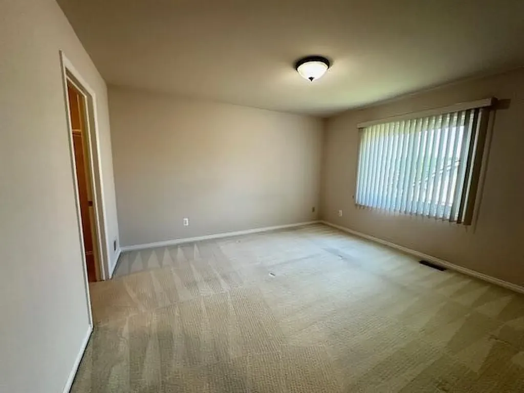 13283 Karl Drive Plymouth City MI 48170