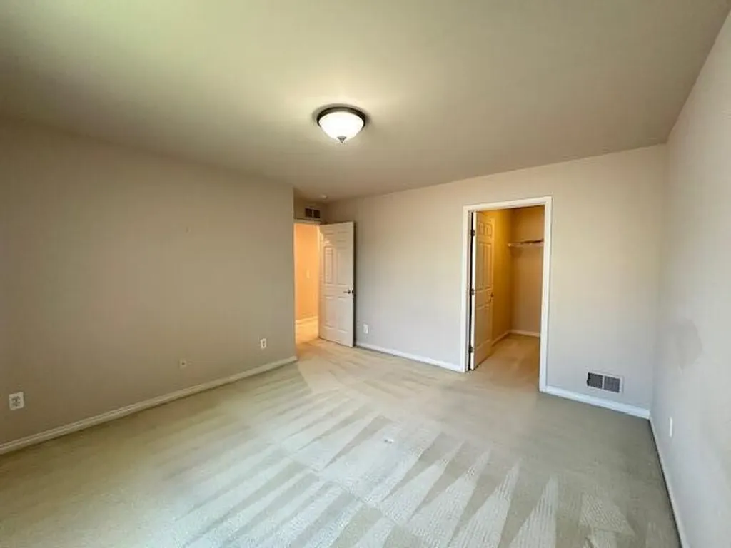 13283 Karl Drive Plymouth City MI 48170