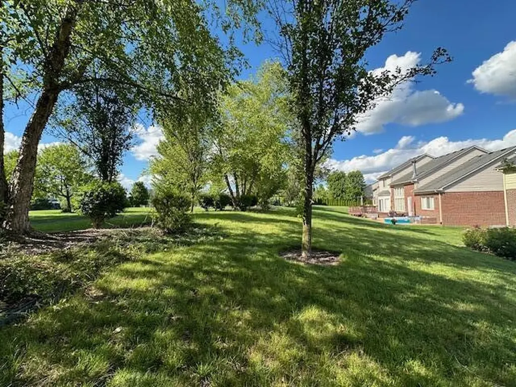 13283 Karl Drive Plymouth City MI 48170