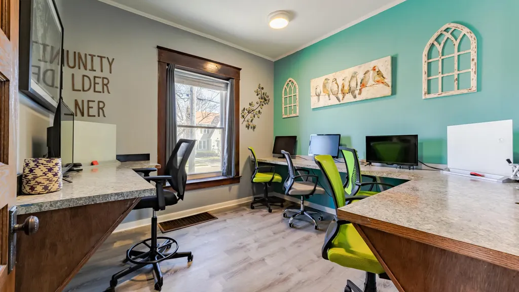2325 S Cedar Street Lansing City MI 48910