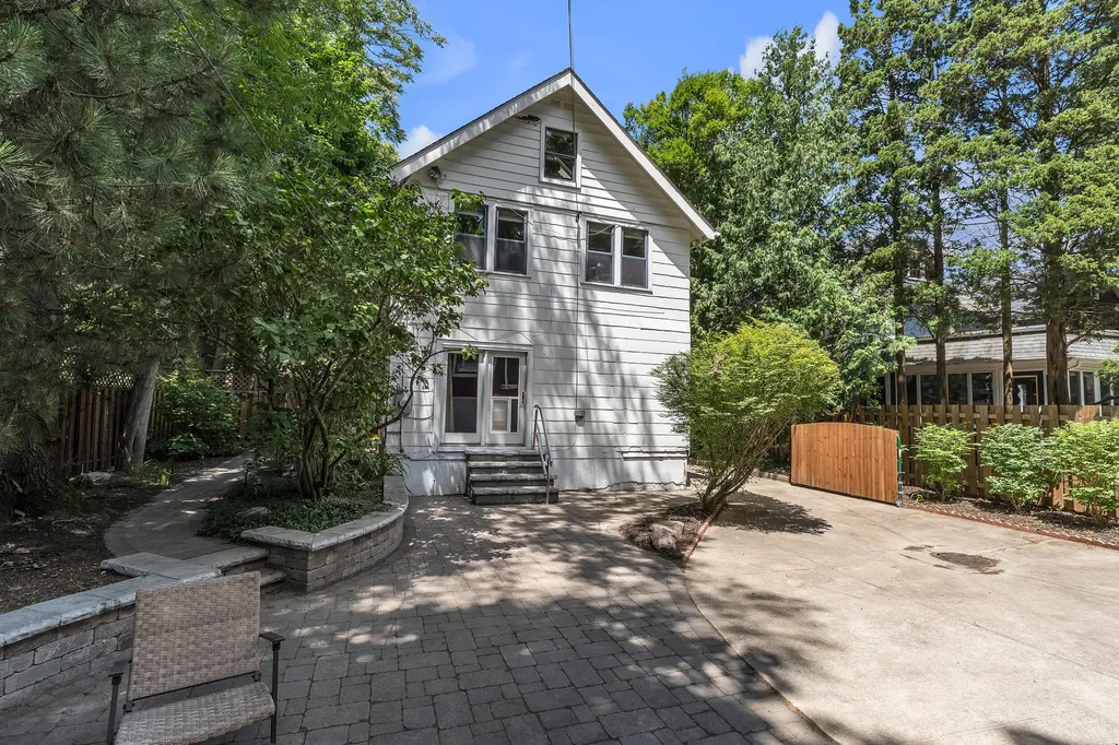 1418 Morton Avenue Ann Arbor City MI 48104