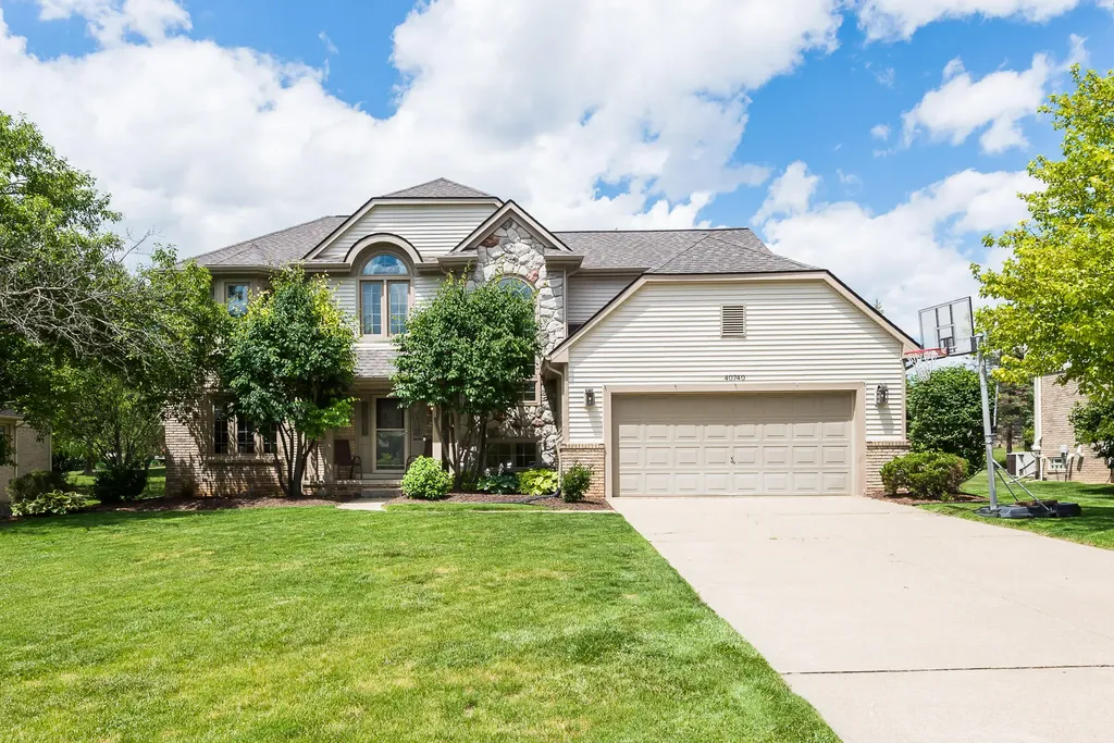 40740 Delta Drive Northville Township MI 48168