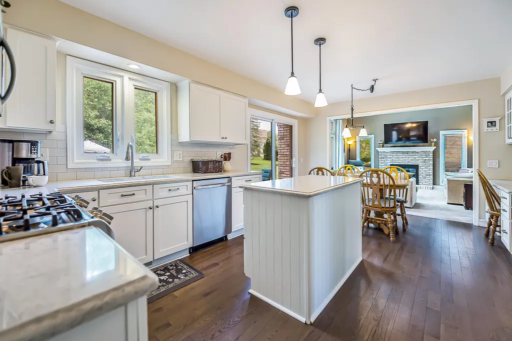 40740 Delta Drive Northville Township MI 48168