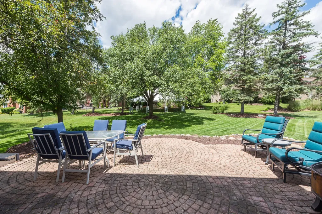 40740 Delta Drive Northville Township MI 48168