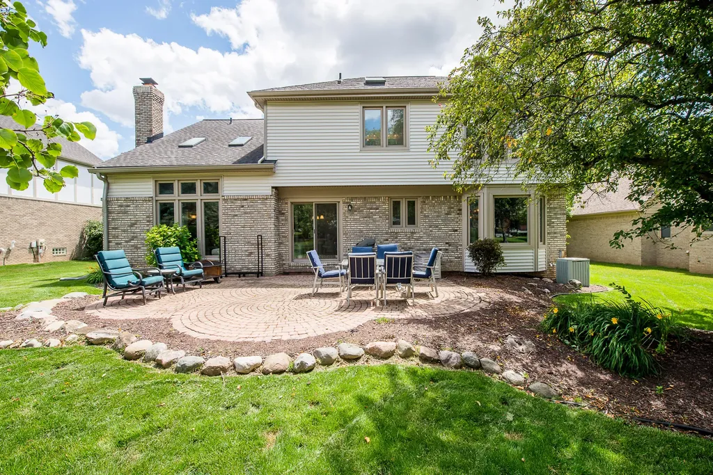 40740 Delta Drive Northville Township MI 48168