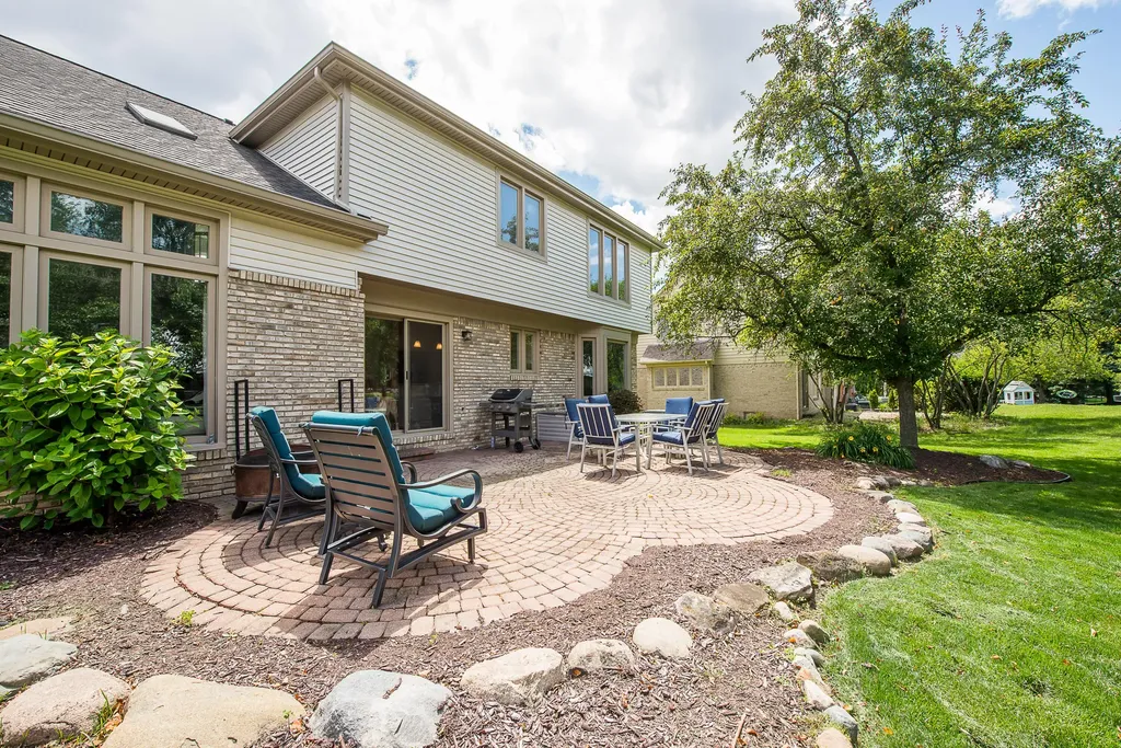 40740 Delta Drive Northville Township MI 48168