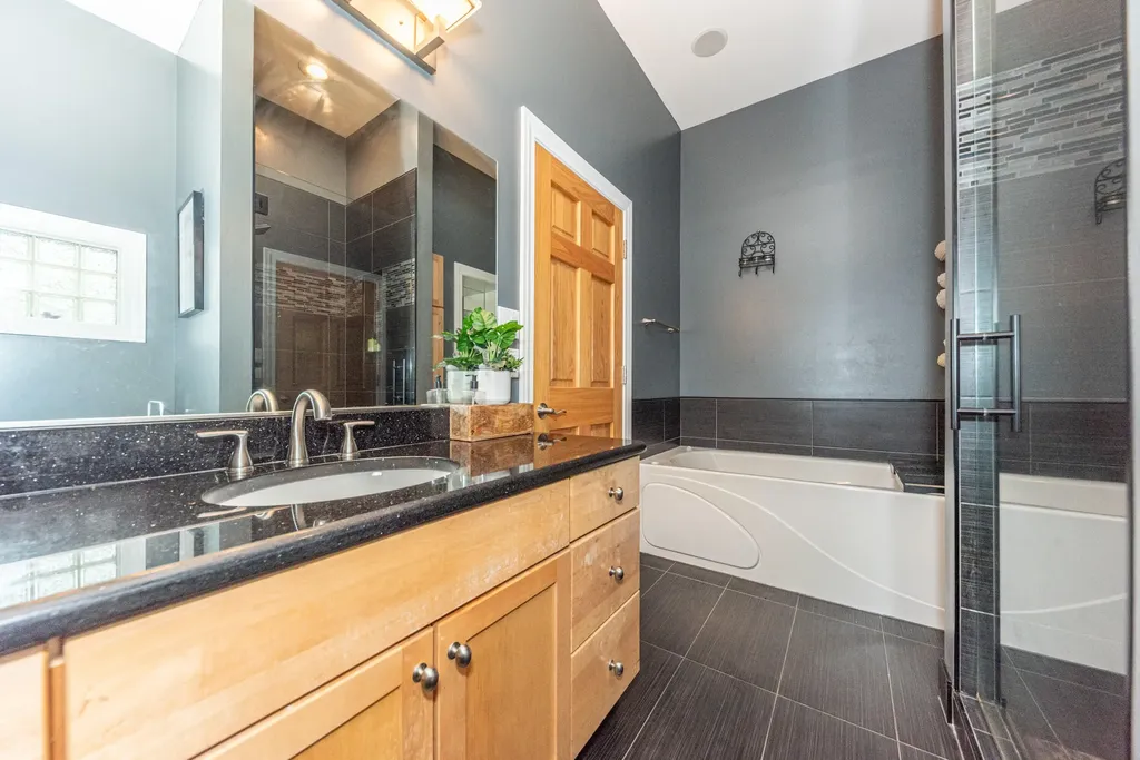 857 Wildt Street Ann Arbor City MI 48103