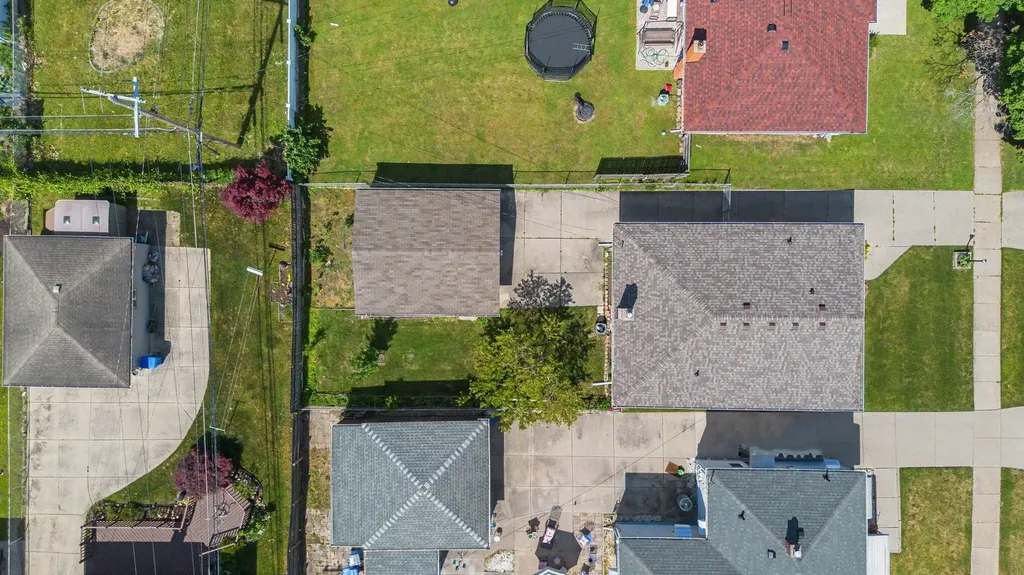 24725 Hass Street Dearborn Heights City MI 48127