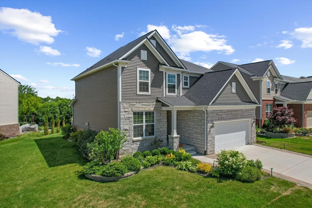 847 Groveland Circle Pittsfield Charter Township MI 48108