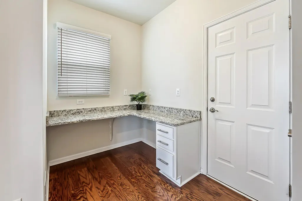 847 Groveland Circle Pittsfield Charter Township MI 48108