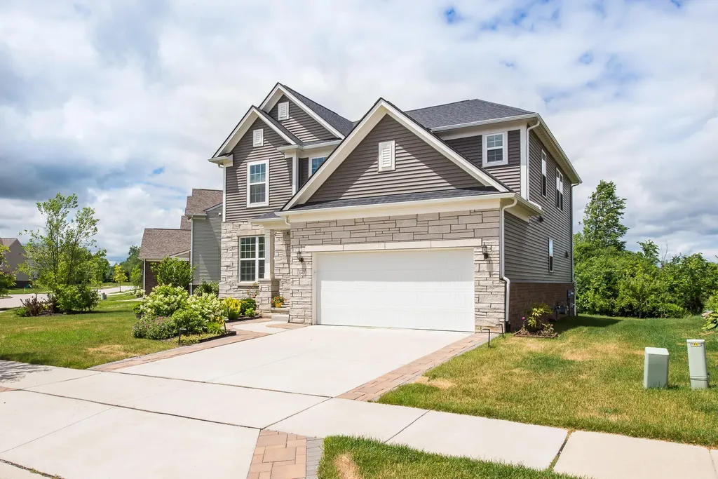847 Groveland Circle Pittsfield Charter Township MI 48108