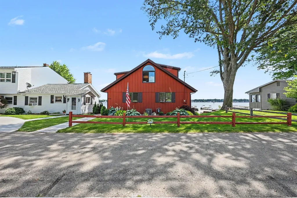 8820 Cherry Point Road Rollin Township MI 49253