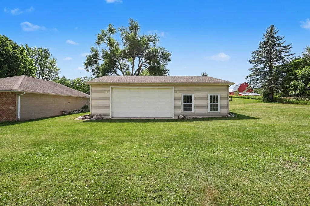 8820 Cherry Point Road Rollin Township MI 49253