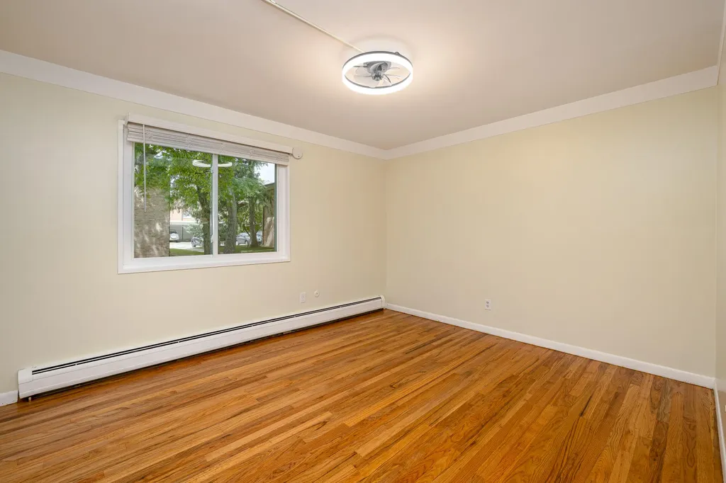 1213 Island Drive Ann Arbor City MI 48105