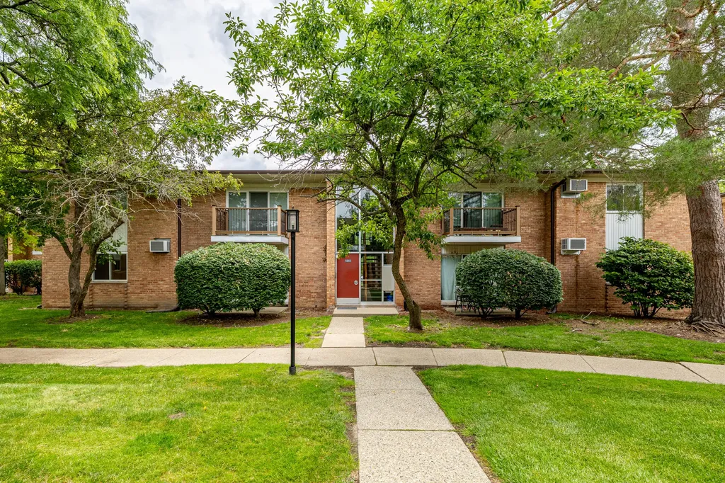 1213 Island Drive Ann Arbor City MI 48105